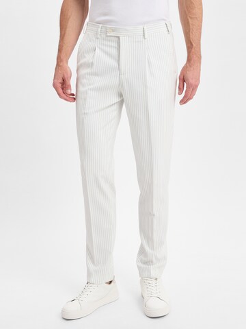 Finshley & Harding London Regular Broek in Wit: voorkant