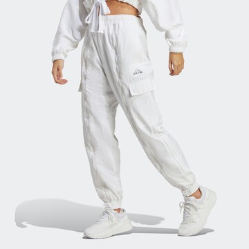 ADIDAS SPORTSWEAR Широка кройка Спортен панталон 'Dance Versatile ' в бяло: отпред