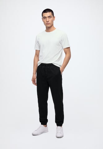Effilé Pantalon BALMOHK en noir : devant
