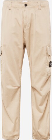 Calvin Klein Jeans Cargobroek 'Essential' in Beige: voorkant