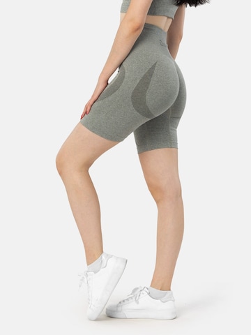 LEAFLETIC - Skinny Leggings 'Leafletic Women’s Shorts' en verde