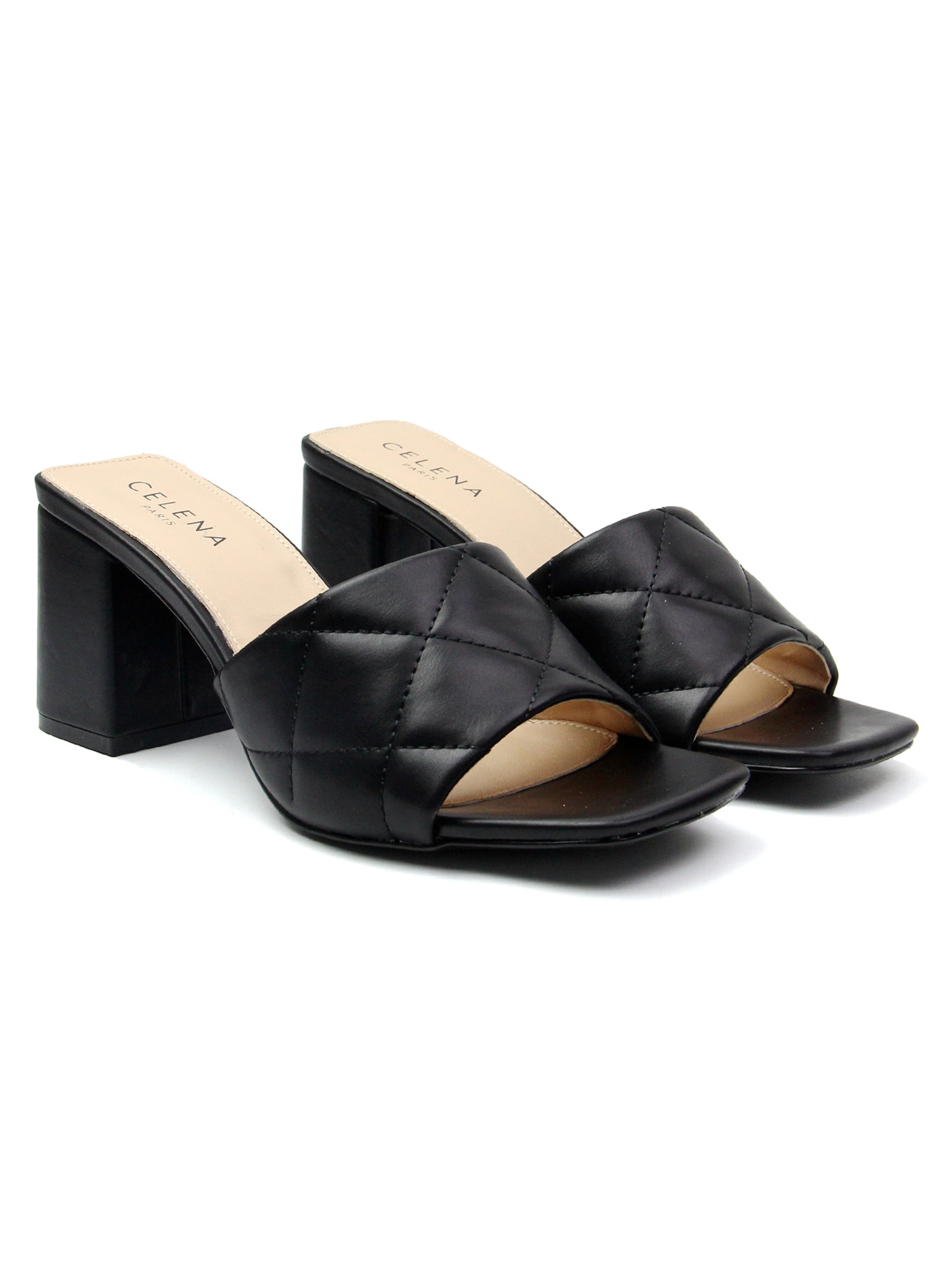 Zoccoletto 'Cacie' di Celena in nero