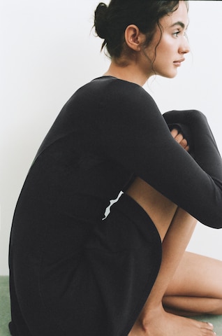 Pull&Bear Dress in Grey