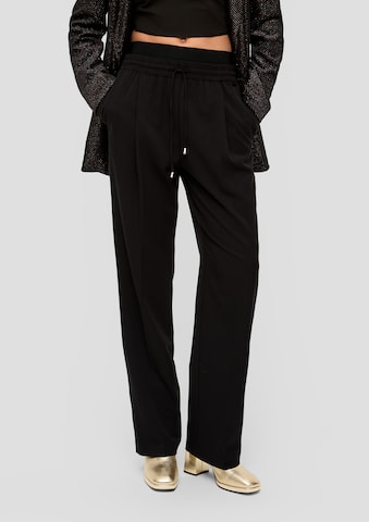 Regular Pantaloni cu dungă de la QS pe negru: față