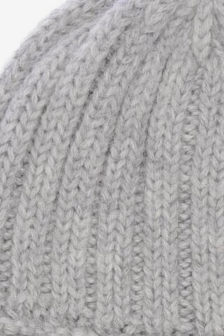 Woolrich Hut oder Mütze M in Grau