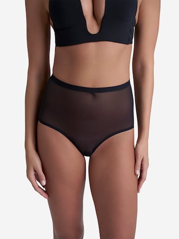 Slip scultant 'Forming Tulle Mid Waist Brief' Bye Bra en noir : devant