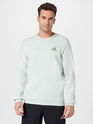ADIDAS SPORTSWEAR Sportsweatshirt 'Essentials Fleece' i grønn: forside