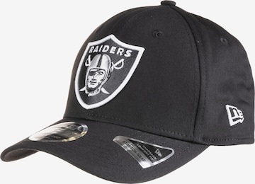 NEW ERA Cap in Black: front