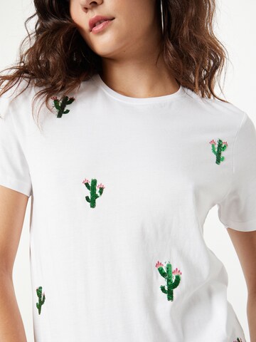 ONLY - Camiseta 'KITA' en blanco