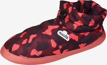 Nuvola. - Zapatillas de casa 'Boot Home Printed 21 Camuffare' en rojo: frente