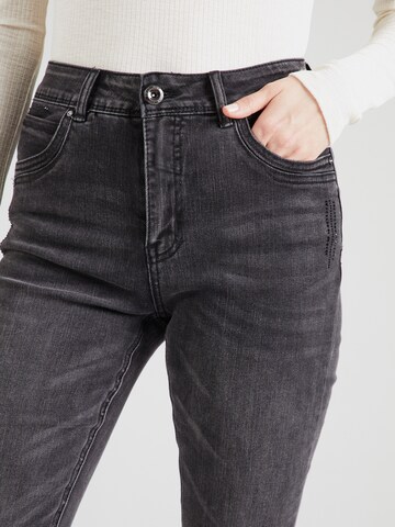 ZABAIONE Slim fit Jeans 'Ma44rissa' in Black