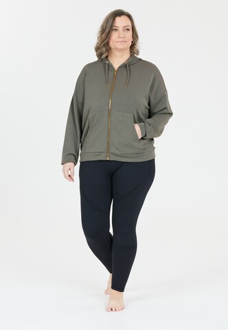 Q by Endurance Kapuzenjacke in Grau