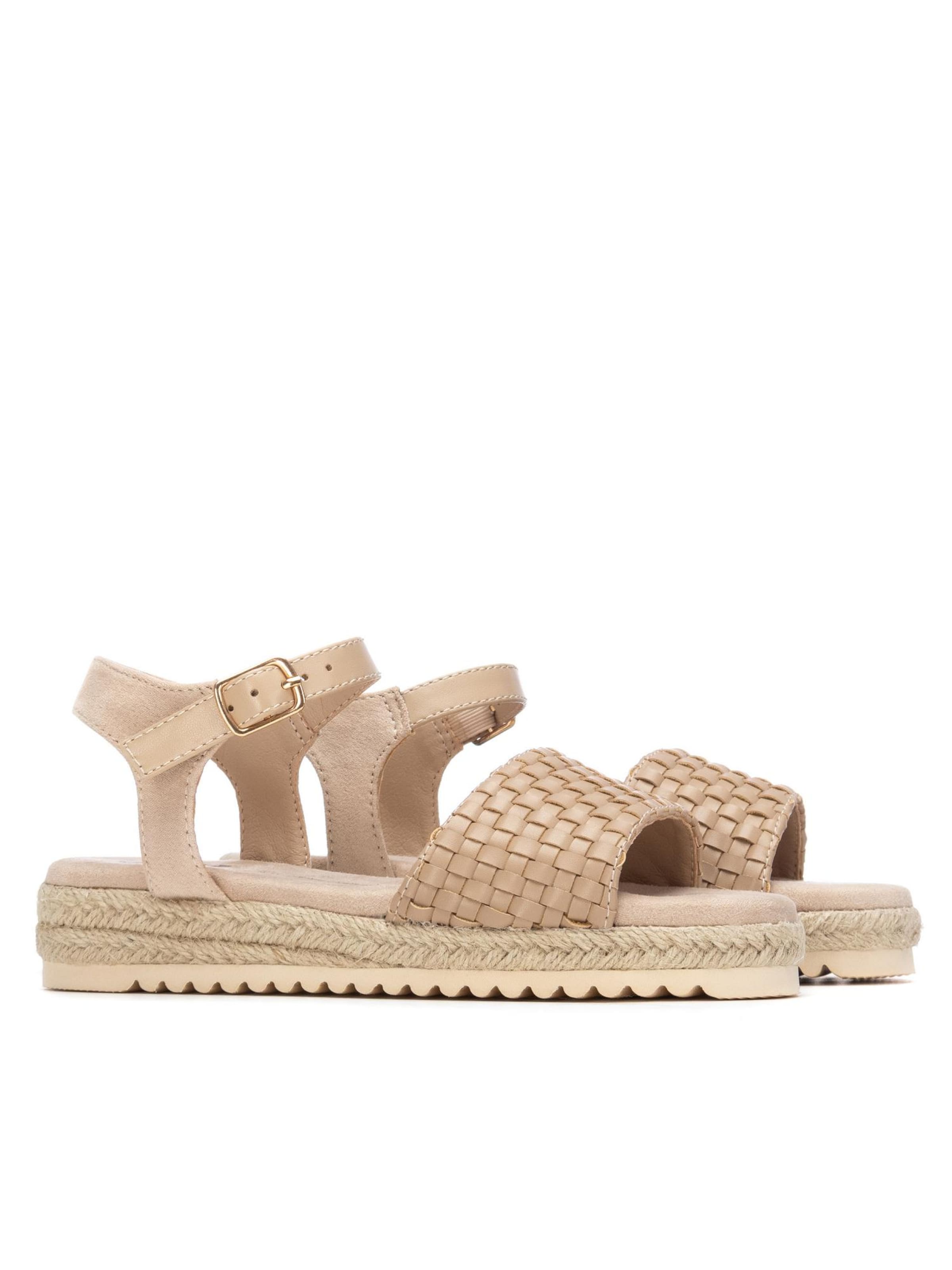 Xti Sandale in Beige