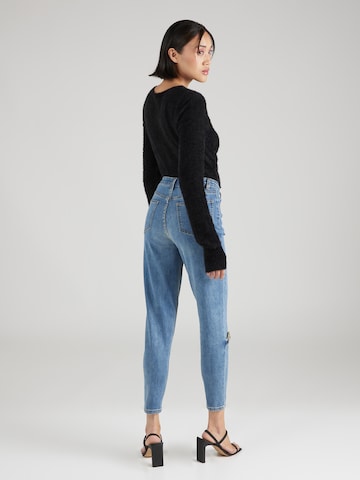 Coupe slim Jean 'Iris' Hoermanseder x About You en bleu