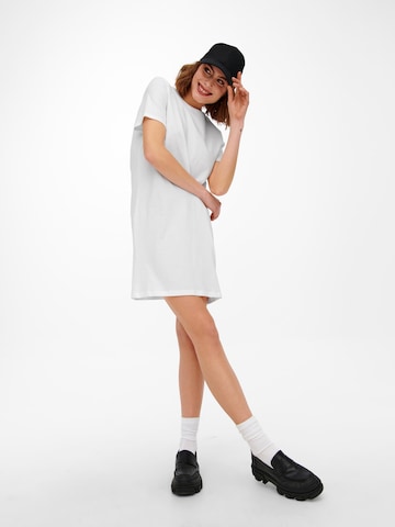 Robe 'May' ONLY en blanc