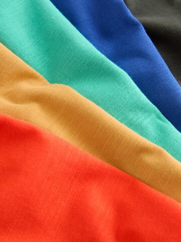 T-Shirt Next en bleu