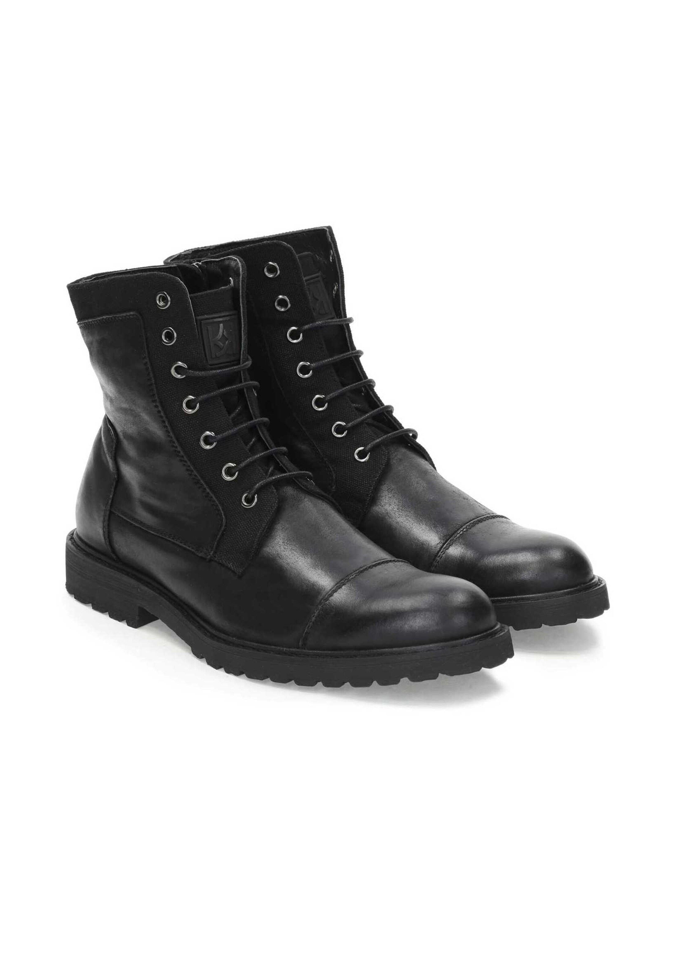 Kazar Schnürboots in Schwarz