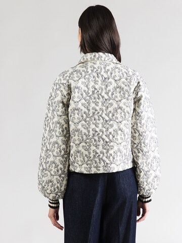 Noella Демисезонная куртка 'N-Mattie' в Белый