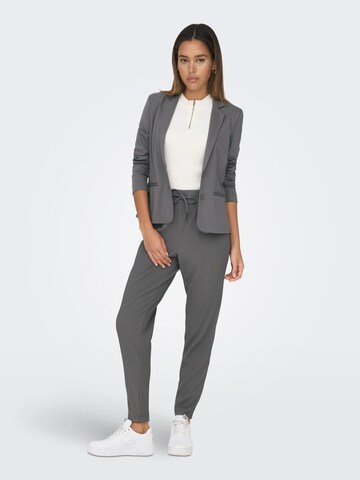 ONLY - Slimfit Pantalón 'Sally' en gris