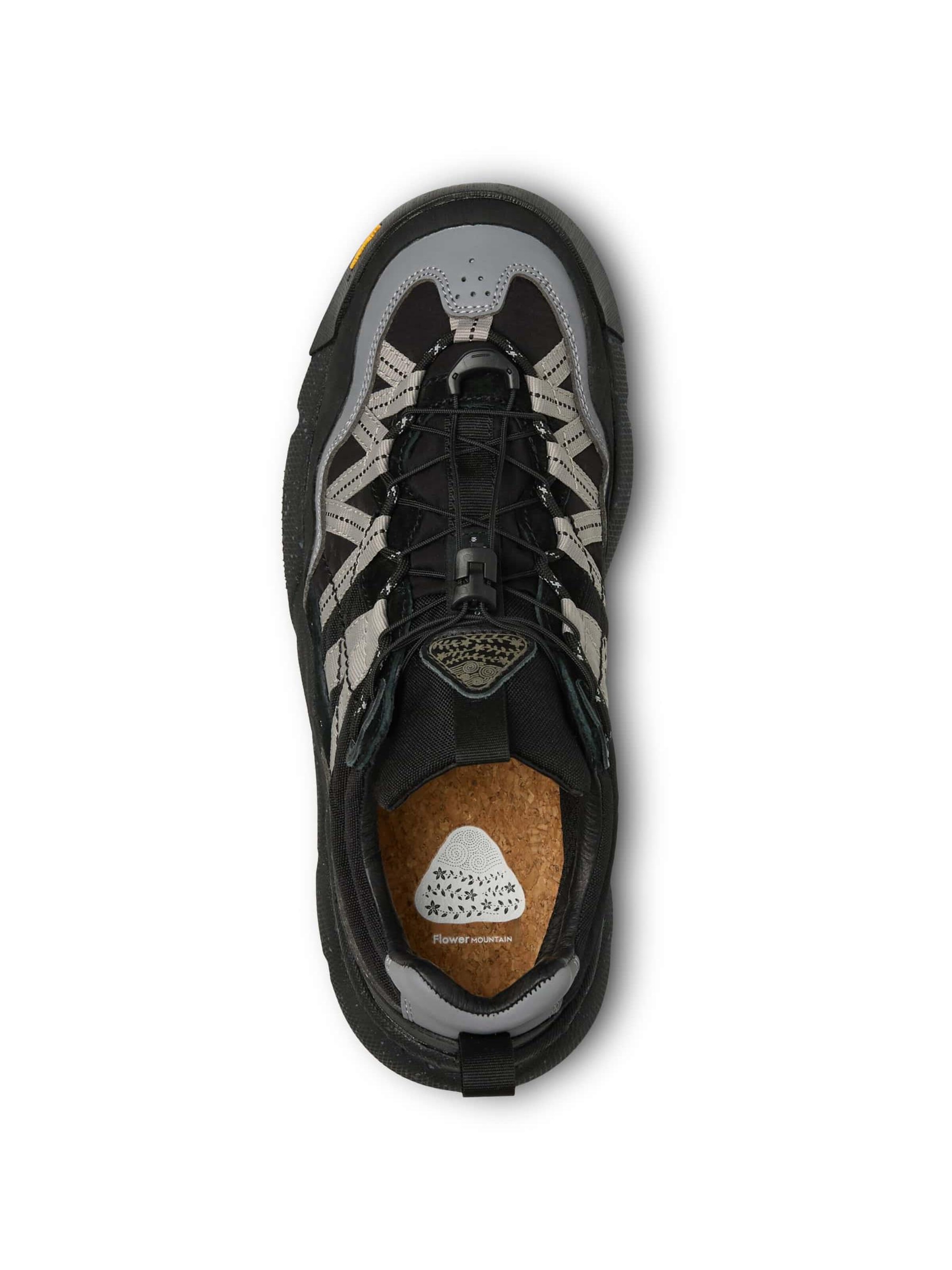 Flower Mountain Platform trainers 'IWANO 2 UNI' in Black