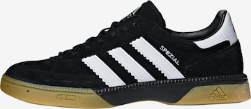 Chaussure de sport ADIDAS SPORTSWEAR en noir : devant