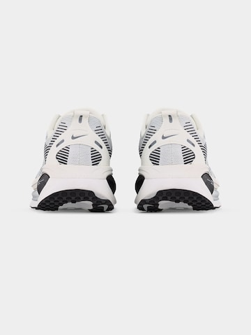 NIKE Sportschoen 'Vomero 18 RR' in Grijs