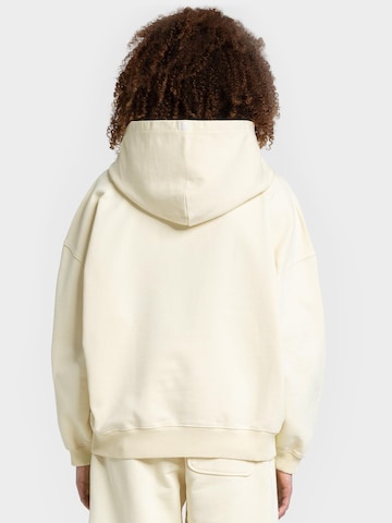 21BLESSINGS Sweatshirt 'PLAINZ' in Yellow