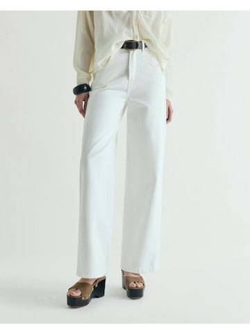 Regular Jeans de la Scalpers pe alb