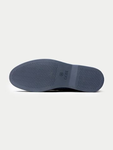 GOBI Cashmere Loafer 'Men's Cashmere Loafers' värissä harmaa