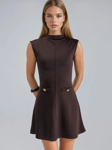 Busem - Vestido 'Mini' em castanho: frente