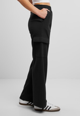 Urban Classics Loosefit Hose in Schwarz