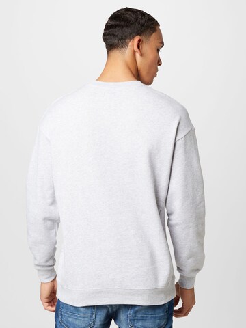 Sweat-shirt Cotton On en gris