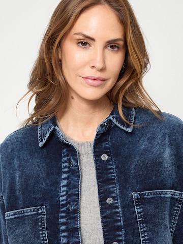 Gang Between-season jacket '94LUNA CROPPED' in Blue