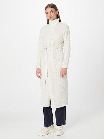 STEVE MADDEN Knitted coat in White: front