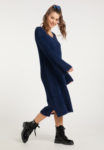 MYMO Knitted dress in Blue