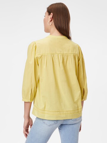 s.Oliver Blouse in Yellow