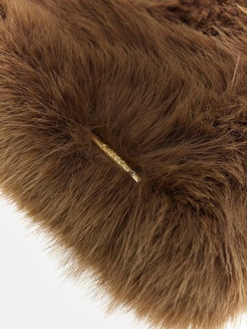 GUESS Scarf in Brown