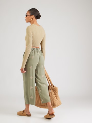 Hailys Wide Leg Laskoshousut 'Ci44ne' värissä vihreä