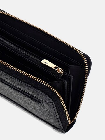 GUESS Portemonnaie in Grau