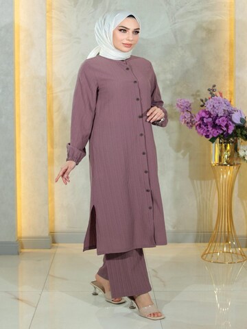 MODAMIHRAM Tunic in Purple: front