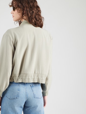 Sublevel Between-Season Jacket in Green