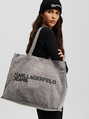 KARL LAGERFELD JEANS - Shopper em preto: frente