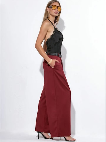 Pantalon 'Hose' Busem en rouge : devant