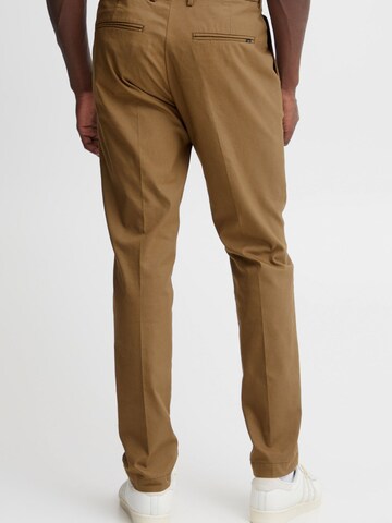 Casual Friday Slimfit Chino 'Philip' in Bruin