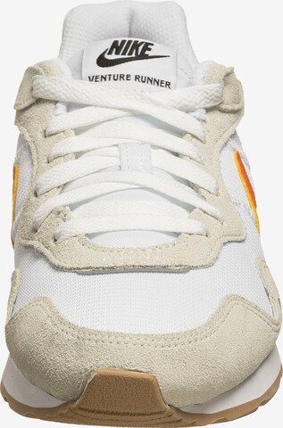 Nike Sportswear Sneakers laag 'Venture' in Wit