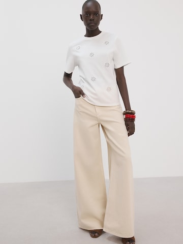 MANGO Tričko 'FLORI' - Biela