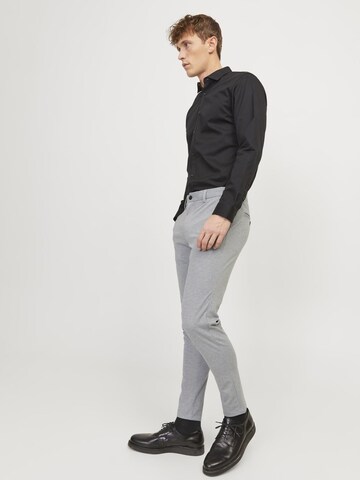 JACK & JONES Slimfit Chinohose in Grau