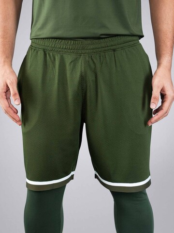 PANTONECLO Boardshorts 'Pantoneclo Men’s Gym Shorts' in Groen