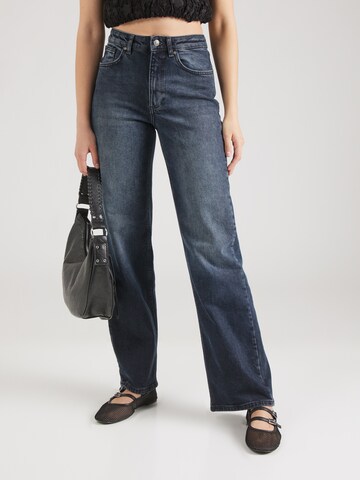 ONLY Loose fit Jeans 'ONLJuicy' in Blue: front