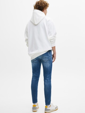 Pull&Bear Slimfit Jeans i blå